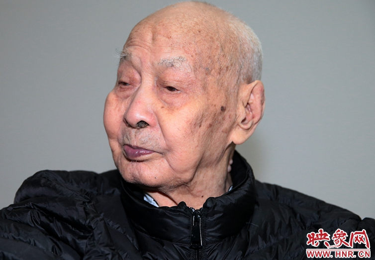 敬礼！河南百岁老红军胡学银 不忘初心传承革命精神