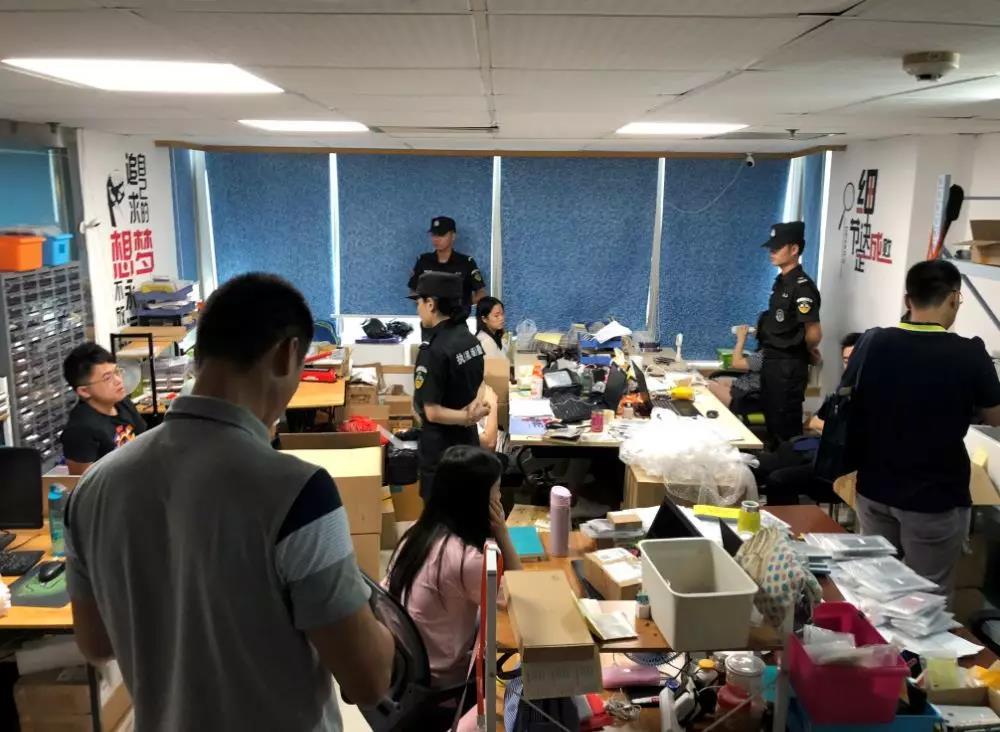 “极客修”：假冒华为零件！涉案金额高达3亿